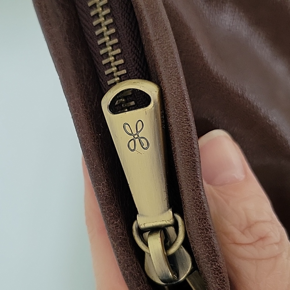 HOBO Mahogany Dark Brown Sheila Crossbody Satchel Crinkle Shiny Leather - Picture 6 of 16